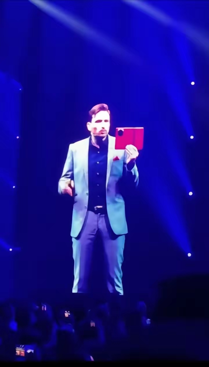 关于阿扎伦卡迎来十五赛季出色发挥,C9观众热烈欢呼!全场沸腾不已的信息 关于阿扎伦卡迎来十五赛季出色发挥,C9观众热烈欢呼!全场沸腾不已的信息